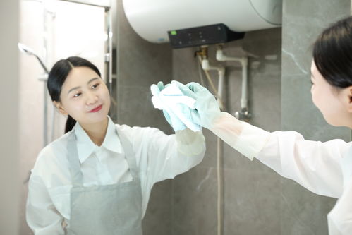 專業保潔服務與女性人物攝影 設圖網的視覺藝術結合